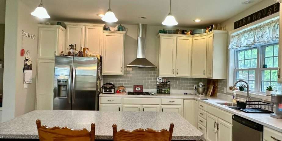 Farm with 10 acres, house w basement, barn & outbuildings, pastures
